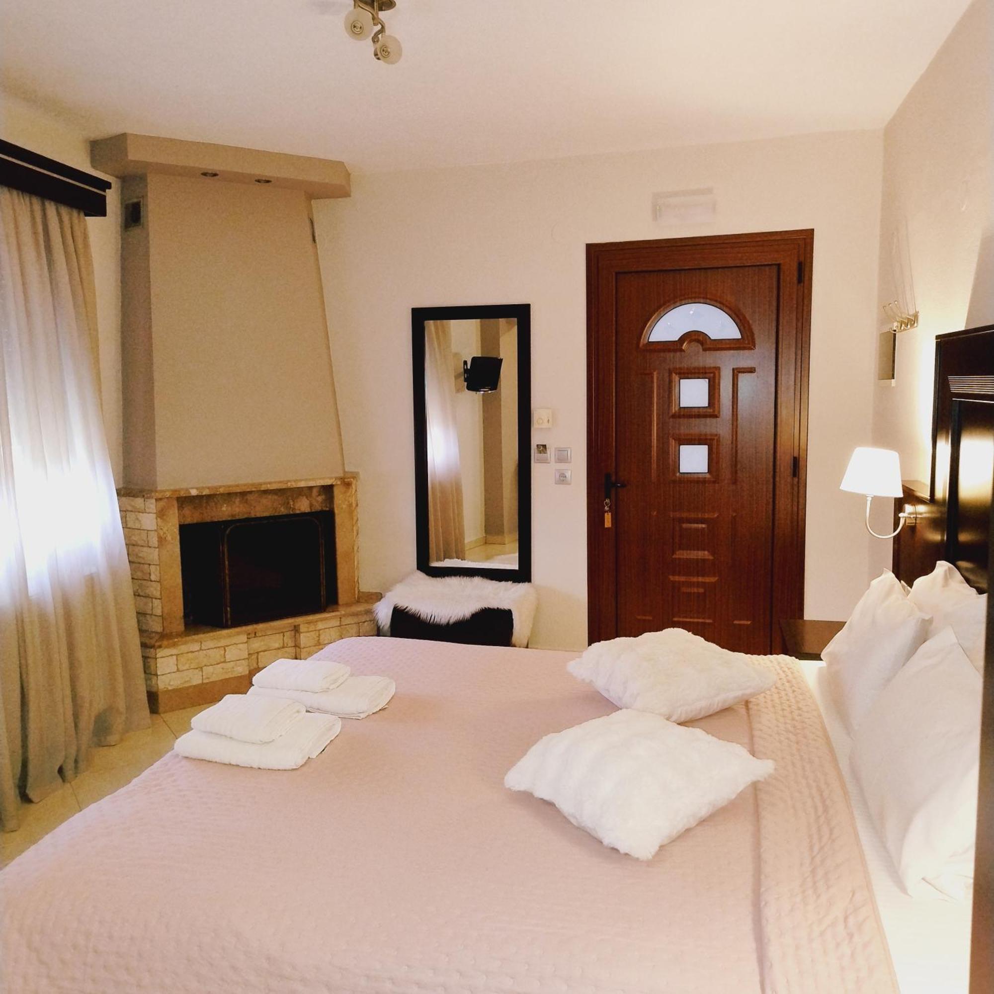 Hotel Neraides Káto Loutrákion Pokoj fotografie